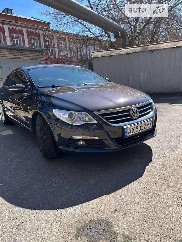 Купе Volkswagen CC / Passat CC 2010 в Харькове