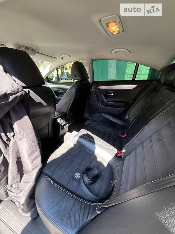 Купе Volkswagen CC / Passat CC 2010 в Харькове