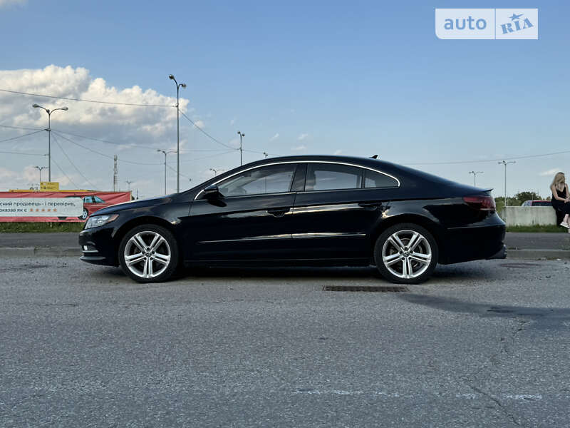 Купе Volkswagen CC / Passat CC 2012 в Львове