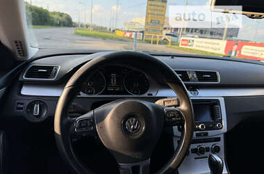 Купе Volkswagen CC / Passat CC 2012 в Львове