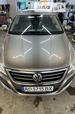 Купе Volkswagen CC / Passat CC 2009 в Хусте