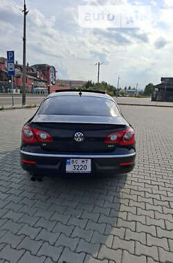 Купе Volkswagen CC / Passat CC 2010 в Дрогобыче