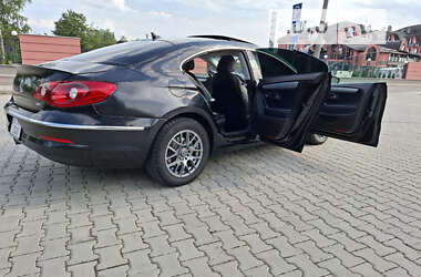 Купе Volkswagen CC / Passat CC 2010 в Дрогобыче