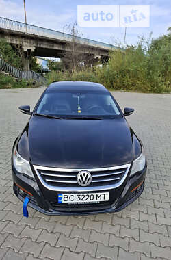 Купе Volkswagen CC / Passat CC 2010 в Дрогобыче