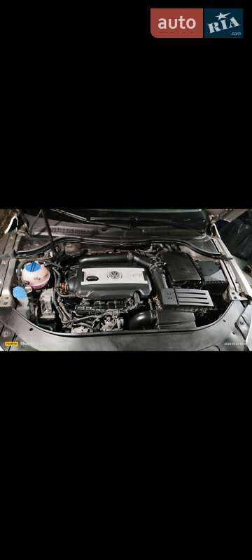 Купе Volkswagen CC / Passat CC 2012 в Павлограді