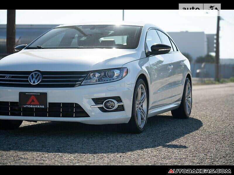 Купе Volkswagen CC / Passat CC 2015 в Львові