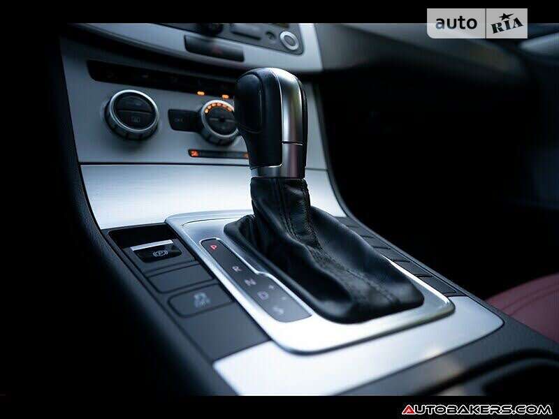 Купе Volkswagen CC / Passat CC 2015 в Львові