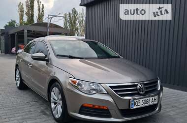 Купе Volkswagen CC / Passat CC 2011 в Кривому Розі