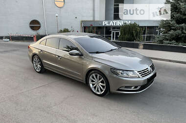 Купе Volkswagen CC / Passat CC 2013 в Запорожье