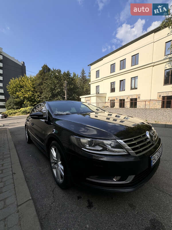 Купе Volkswagen CC / Passat CC 2012 в Львове