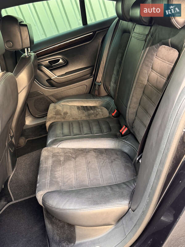 Купе Volkswagen CC / Passat CC 2012 в Львове