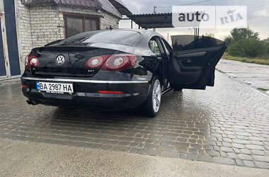 Купе Volkswagen CC / Passat CC 2010 в Херсоні