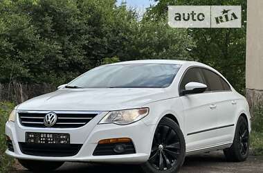 Купе Volkswagen CC / Passat CC 2010 в Зборове