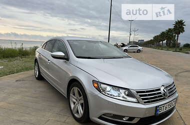 Купе Volkswagen CC / Passat CC 2013 в Херсоні