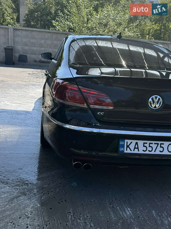 Купе Volkswagen CC / Passat CC 2014 в Староконстантинове