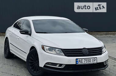 Купе Volkswagen CC / Passat CC 2012 в Виноградові