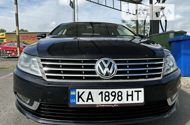 Купе Volkswagen CC / Passat CC 2012 в Киеве