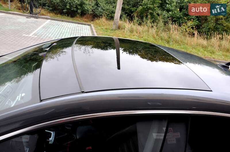 Купе Volkswagen CC / Passat CC 2013 в Львове