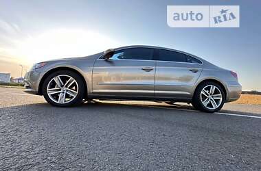 Купе Volkswagen CC / Passat CC 2013 в Ромнах