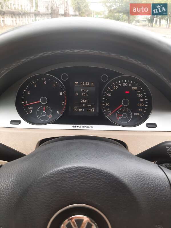 Купе Volkswagen CC / Passat CC 2010 в Николаеве