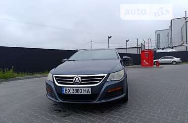 Купе Volkswagen CC / Passat CC 2011 в Львове