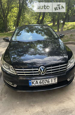 Купе Volkswagen CC / Passat CC 2012 в Киеве