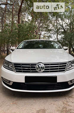 Купе Volkswagen CC / Passat CC 2012 в Дніпрі