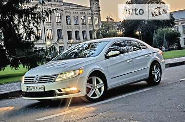 Купе Volkswagen CC / Passat CC 2013 в Киеве