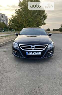 Купе Volkswagen CC / Passat CC 2010 в Дніпрі