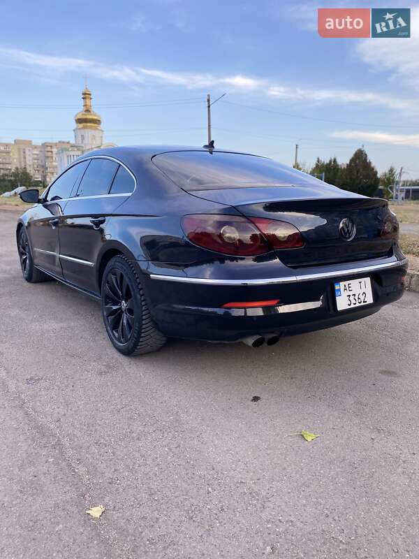 Купе Volkswagen CC / Passat CC 2010 в Вольногорске