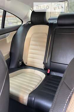 Купе Volkswagen CC / Passat CC 2013 в Днепре