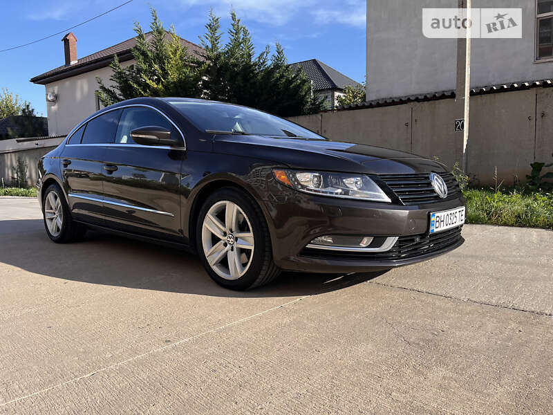 Купе Volkswagen CC / Passat CC 2013 в Одесі