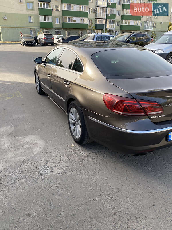 Купе Volkswagen CC / Passat CC 2016 в Полтаве
