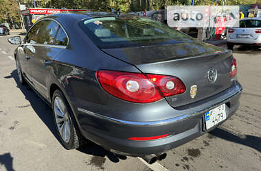 Купе Volkswagen CC / Passat CC 2011 в 