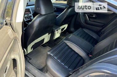 Купе Volkswagen CC / Passat CC 2011 в 