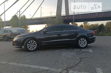 Купе Volkswagen CC / Passat CC 2011 в Киеве