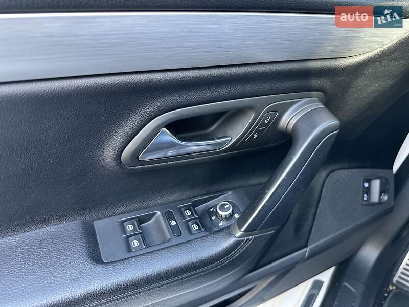 Купе Volkswagen CC / Passat CC 2013 в Житомире