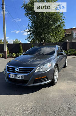 Купе Volkswagen CC / Passat CC 2010 в Голованівську