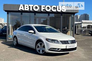 Купе Volkswagen CC / Passat CC 2013 в Киеве