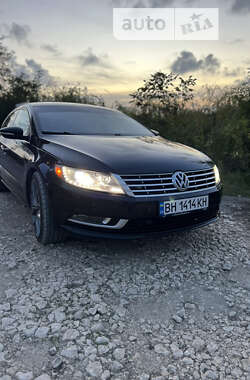 Купе Volkswagen CC / Passat CC 2012 в Измаиле