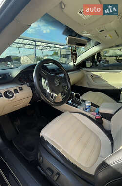 Купе Volkswagen CC / Passat CC 2012 в 