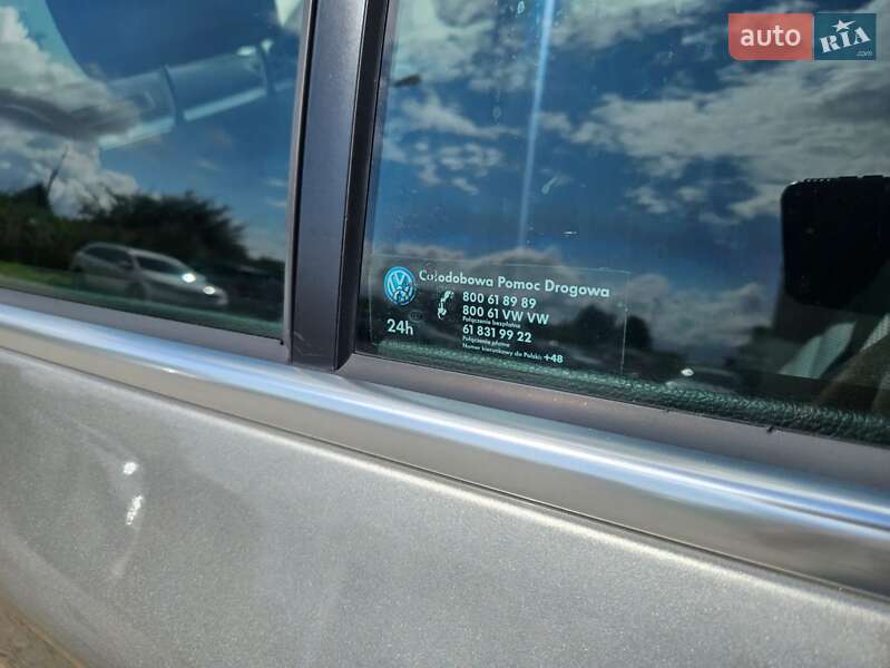 Купе Volkswagen CC / Passat CC 2012 в Києві