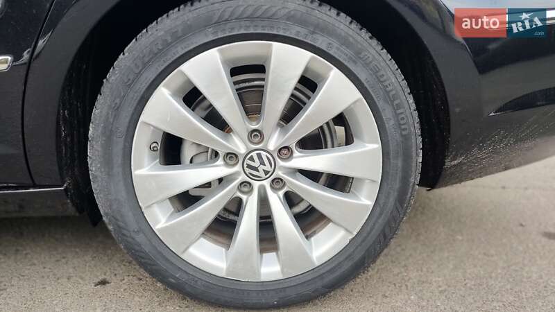 Купе Volkswagen CC / Passat CC 2010 в Подільську