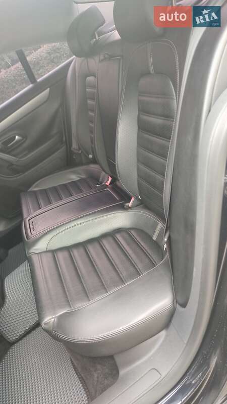 Купе Volkswagen CC / Passat CC 2010 в Подільську