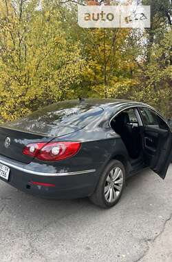 Купе Volkswagen CC / Passat CC 2011 в Днепре