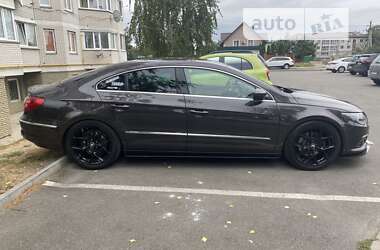 Купе Volkswagen CC / Passat CC 2011 в Киеве