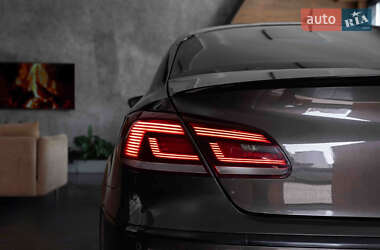 Купе Volkswagen CC / Passat CC 2013 в 