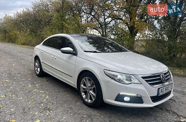 Купе Volkswagen CC / Passat CC 2011 в Каменском