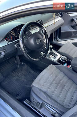 Купе Volkswagen CC / Passat CC 2010 в 
