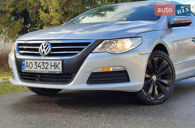 Купе Volkswagen CC / Passat CC 2010 в Турке